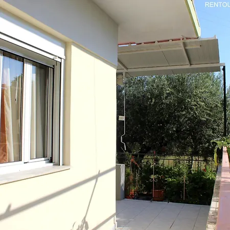 Rentoulia Apartment