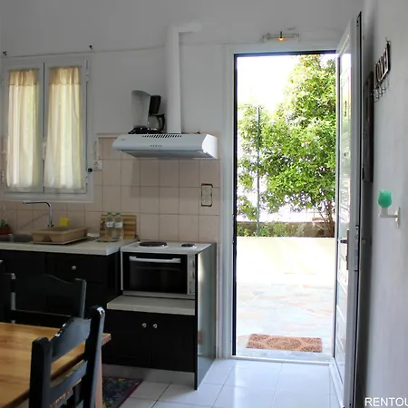 Rentoulia Apartment
