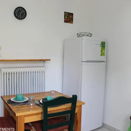 Rentoulia 公寓 Poúlithra