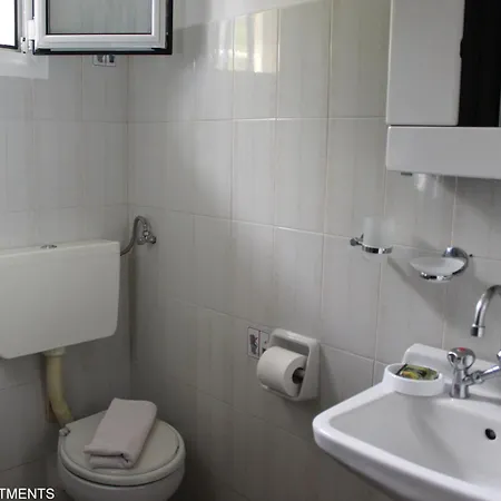 公寓 Rentoulia Poúlithra