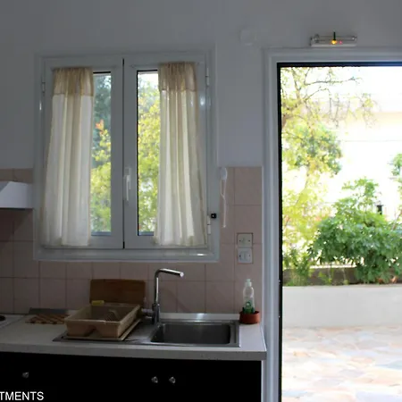 Rentoulia Appartement Poúlithra