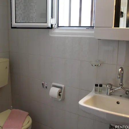 Rentoulia * Púlithra