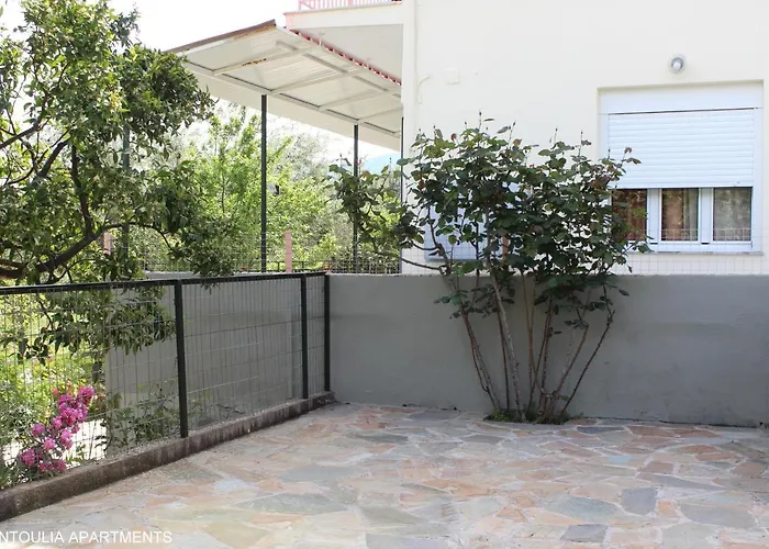 Rentoulia * Poúlithra