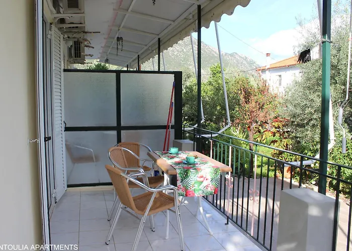 Apartament Rentoulia *