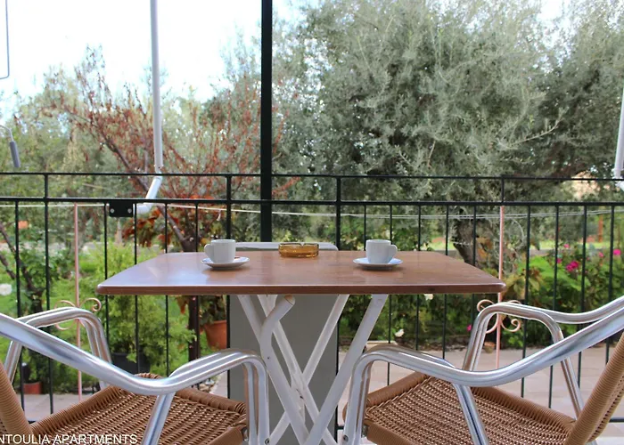 דירה Rentoulia Poúlithra